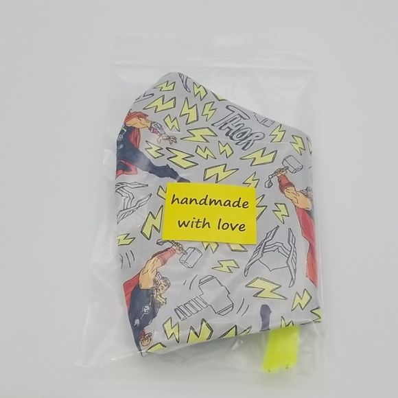 Handmade THOR facemask with filter pocket Avengers - Picture 8 of 8